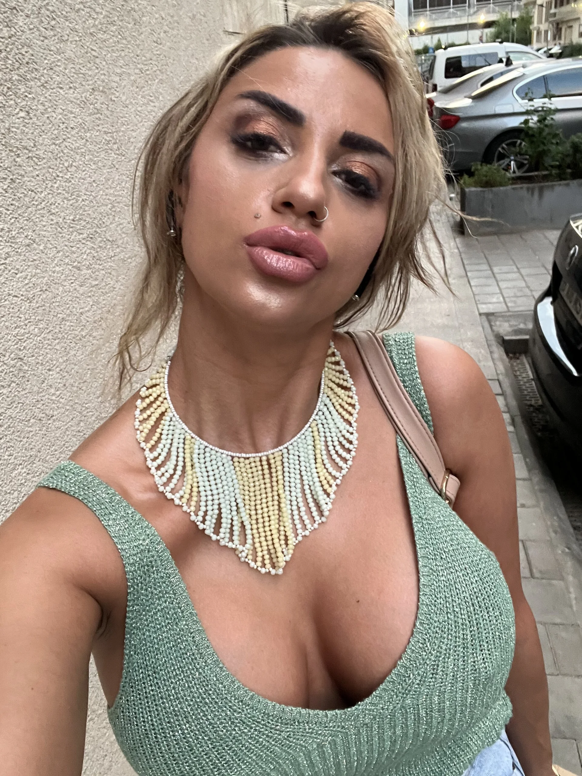 XXX Porn Photo of Nude IzabelaTessa 2
