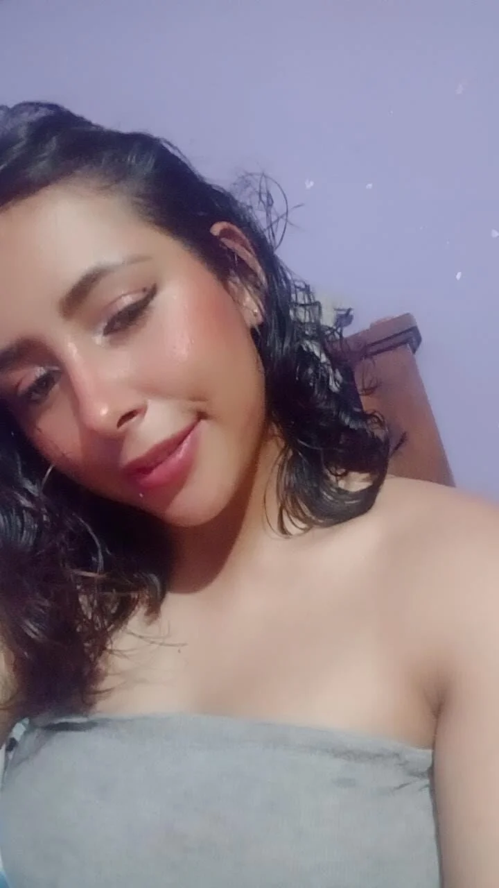 XXX Porn Photo of Nude _karla_Brunette_ 2