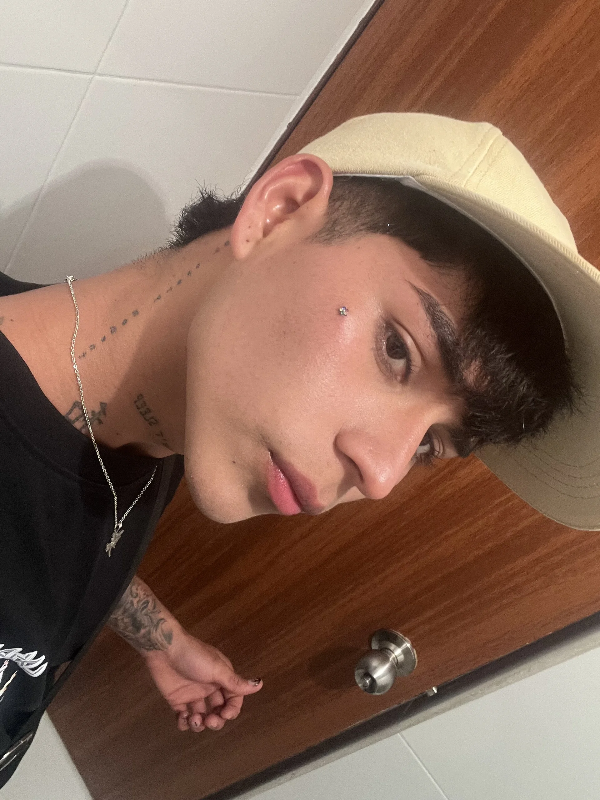 XXX Porn Photo of Nude lukasstrong_ 28