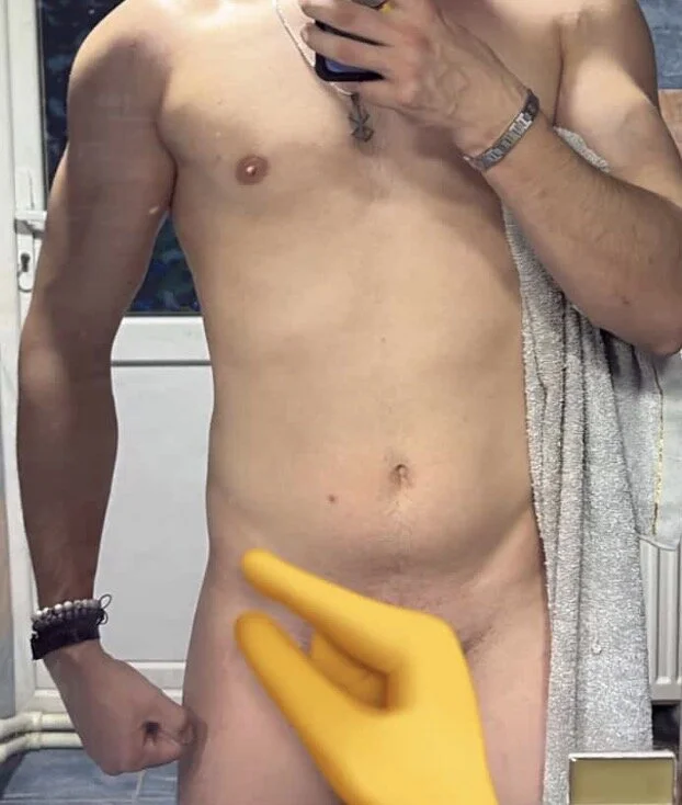 XXX Porn Photo of Nude gilbertcaval 1