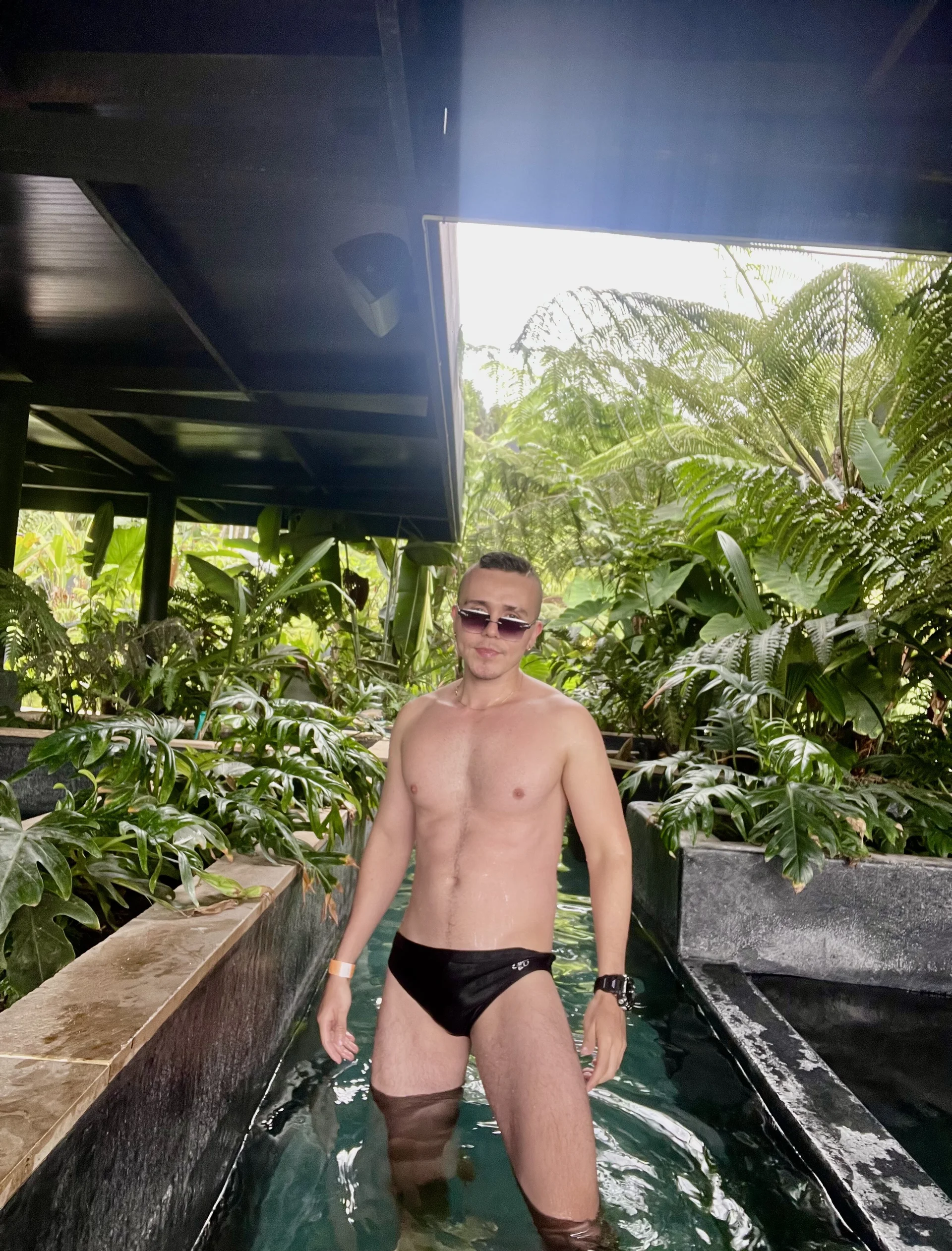 XXX Porn Photo of Nude adam-rivera 21