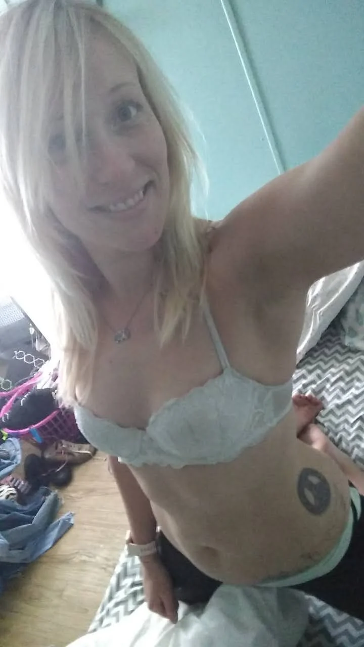 XXX Porn Photo of Nude Ashphroditegemini 8