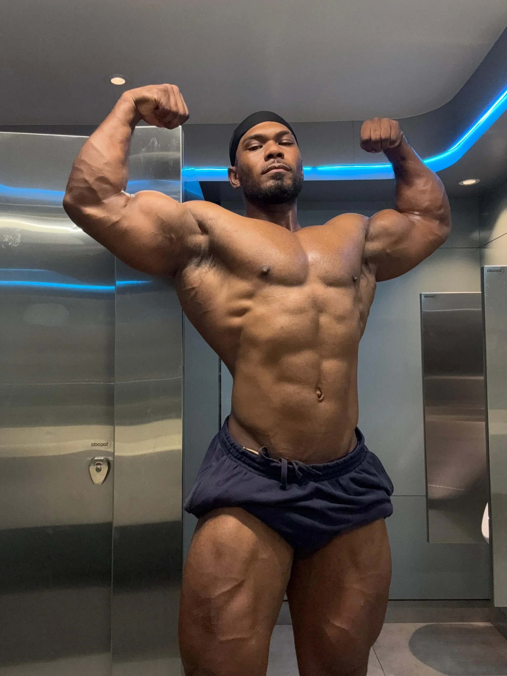 XXX Porn Photo of Nude Tyler_Waka01 12
