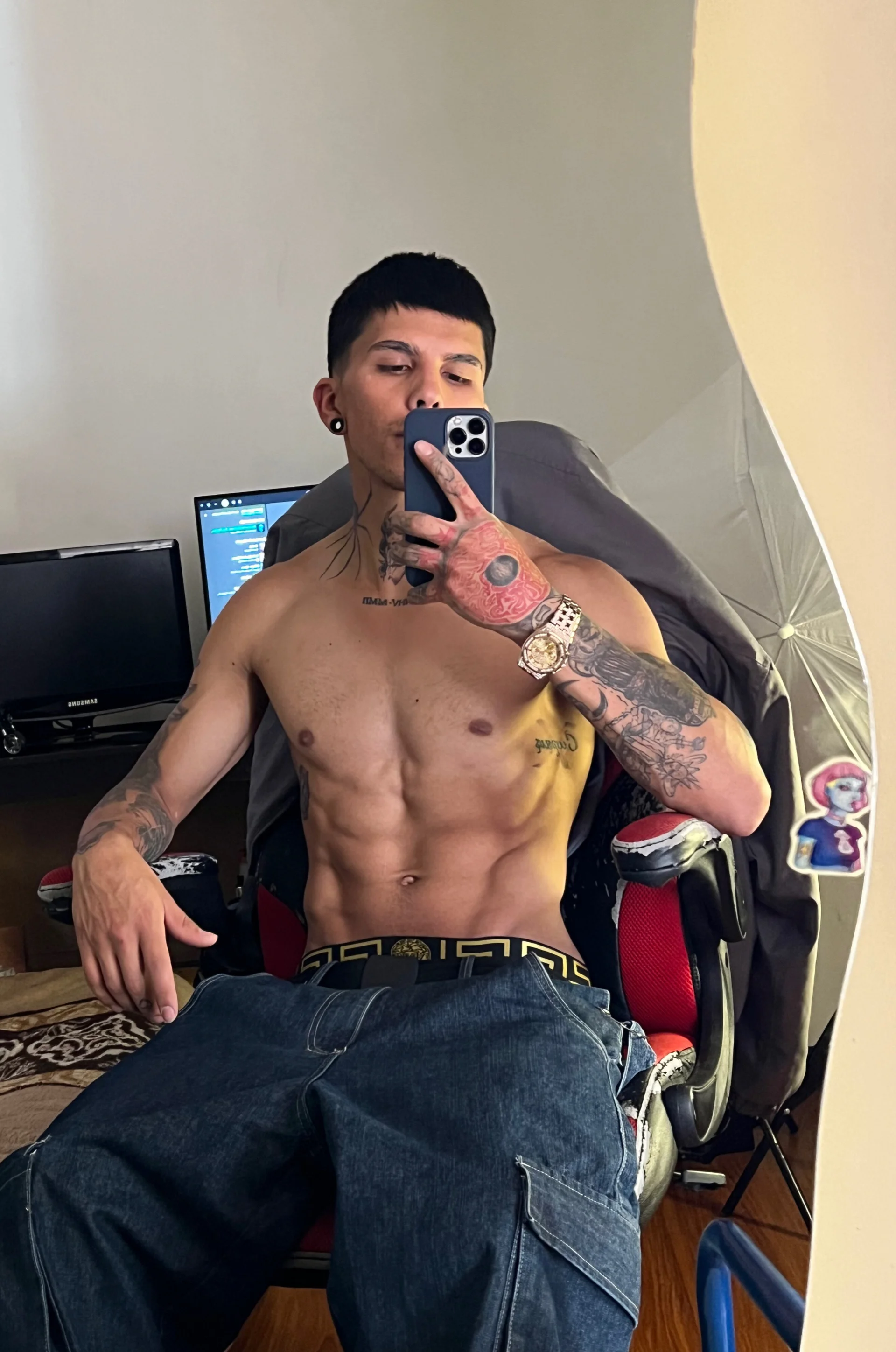 XXX Porn Photo of Nude Savajelust 6