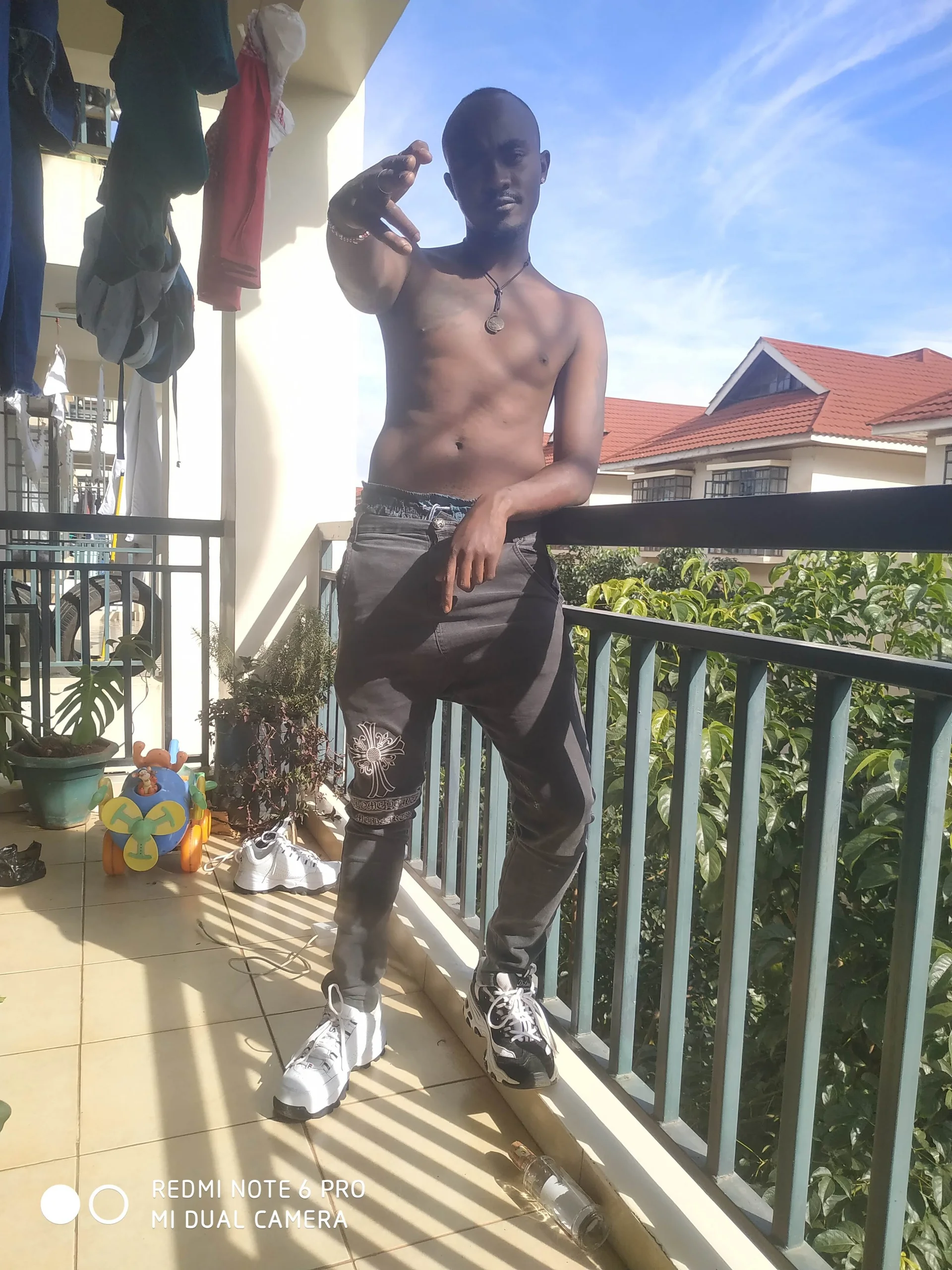 XXX Porn Photo of Nude draven_onyx 4