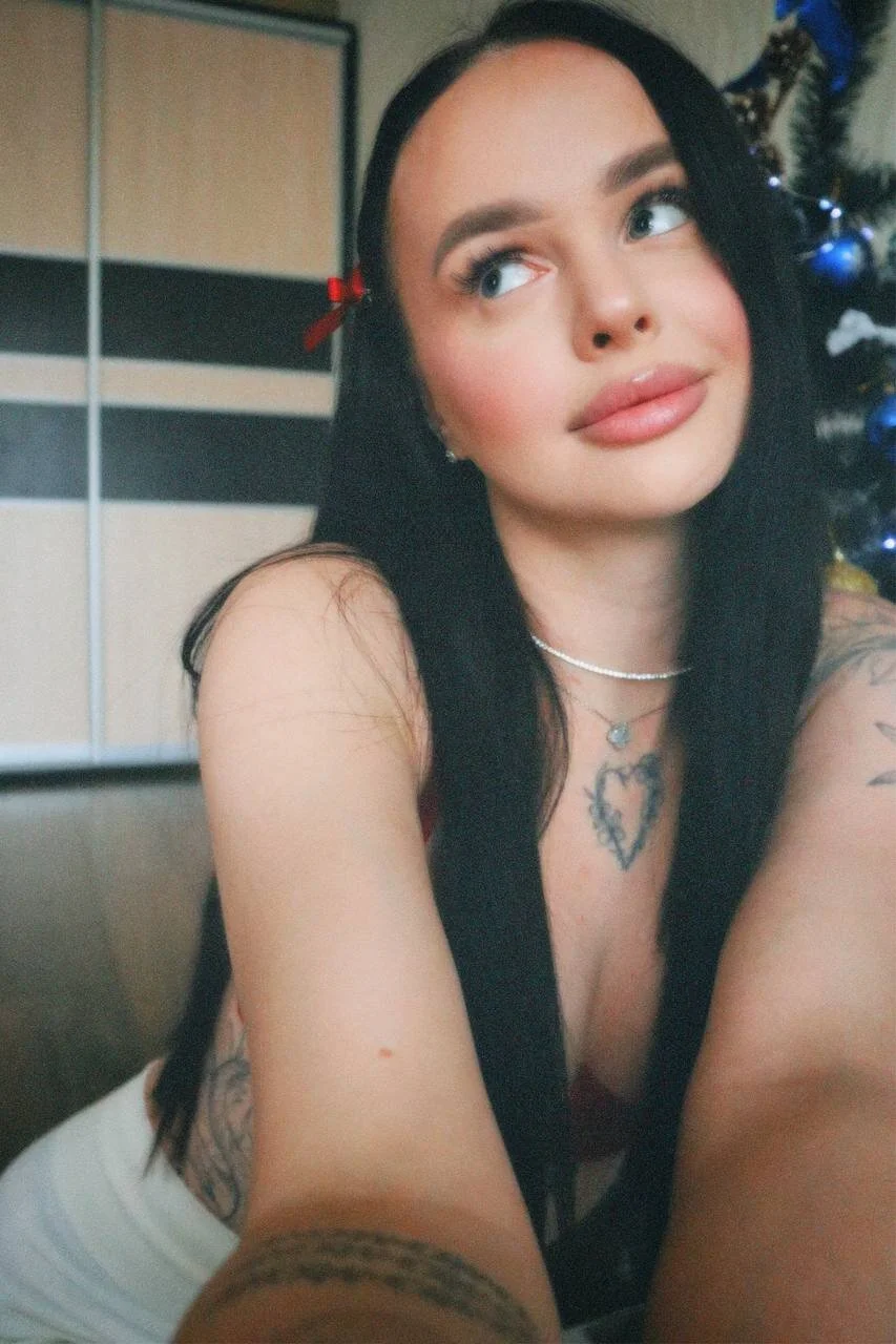 XXX Porn Photo of Nude DinaTasty 79