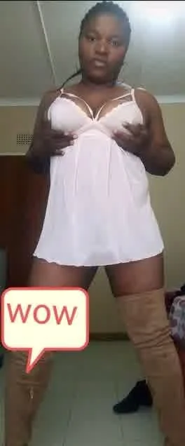 XXX Porn Photo of Nude realbeach 1