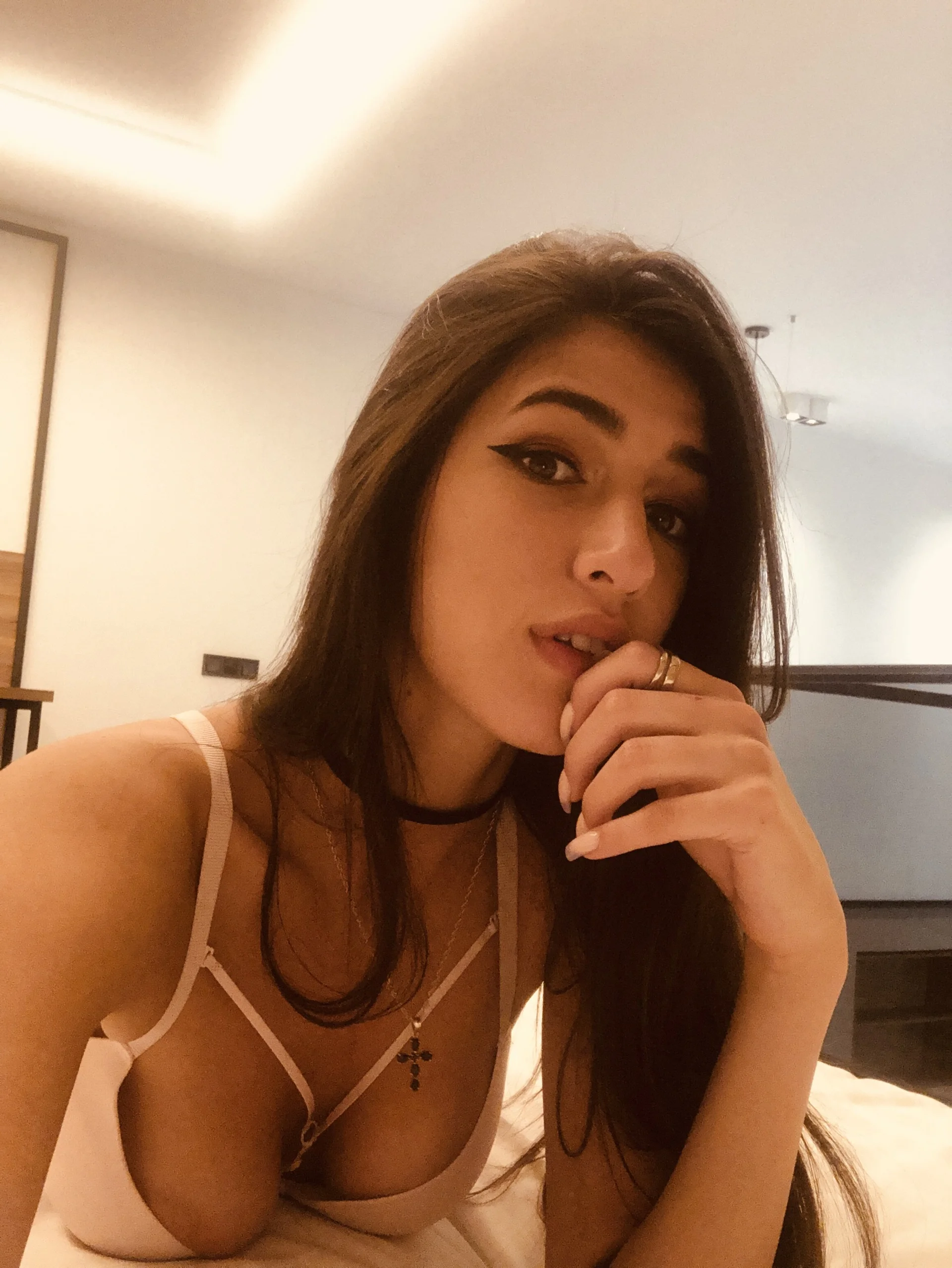 XXX Porn Photo of Nude MiaSilkX 14