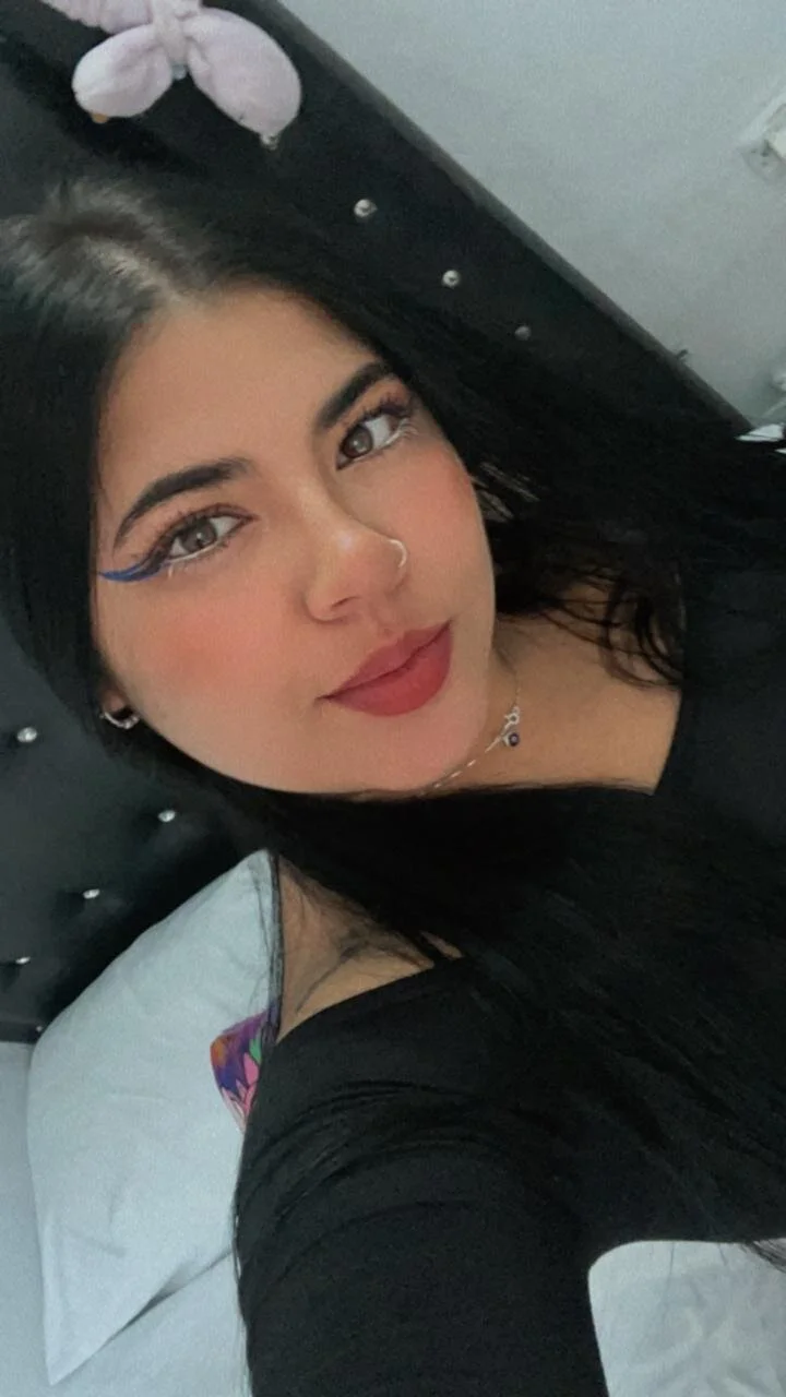 XXX Porn Photo of Nude viccky_vick 4