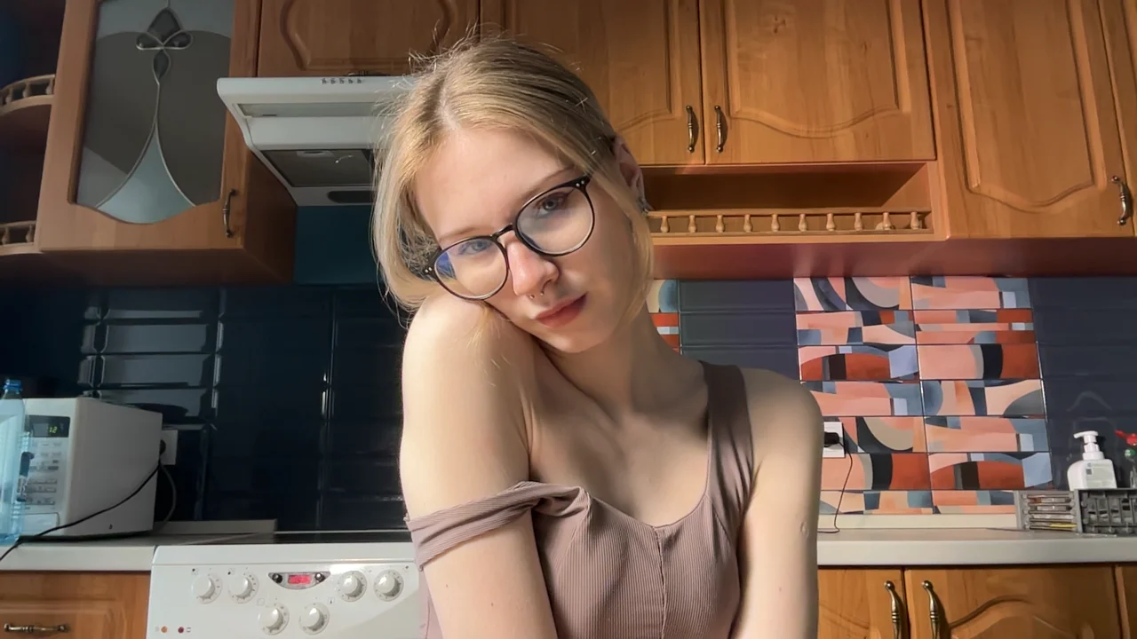 XXX Porn Photo of Nude eileencrowday 16