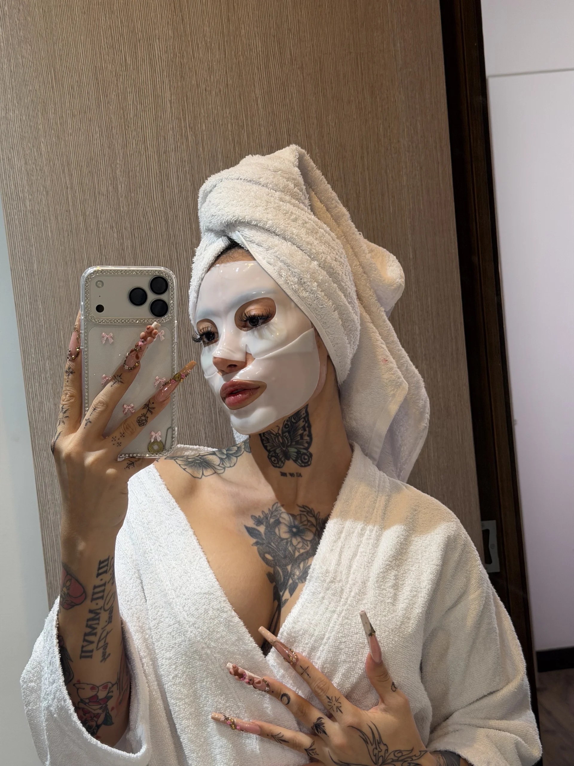XXX Porn Photo of Nude Ellelie_77 3