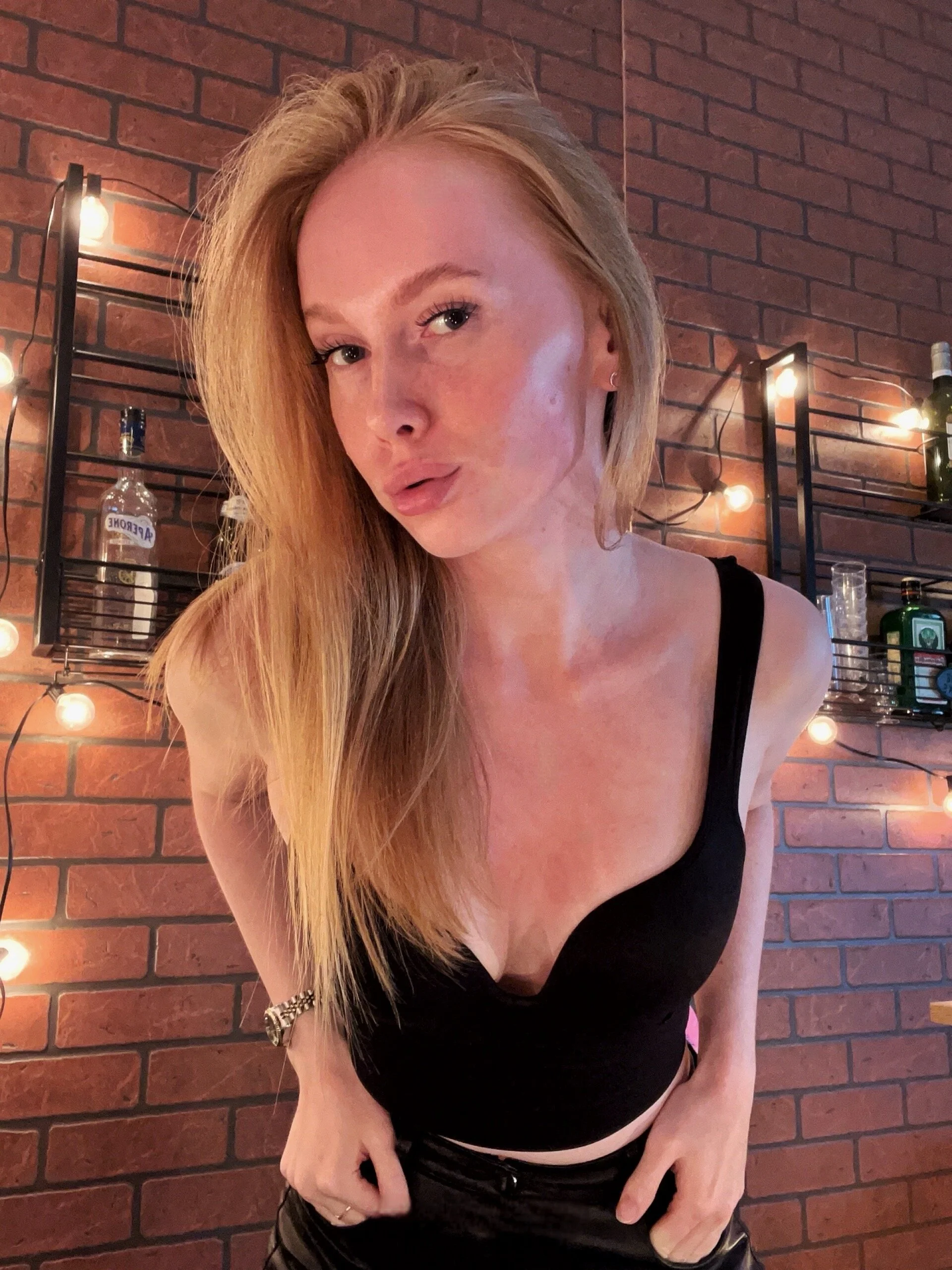 XXX Porn Photo of Nude BellaRosewood 1