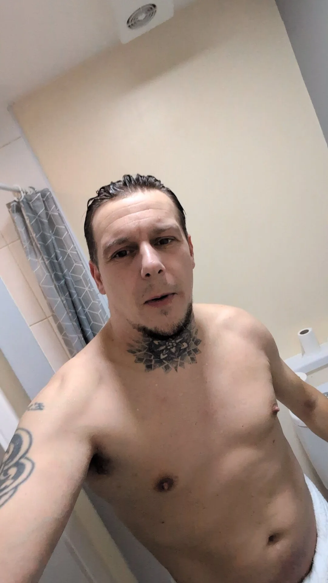 XXX Porn Photo of Nude emmo1212 3