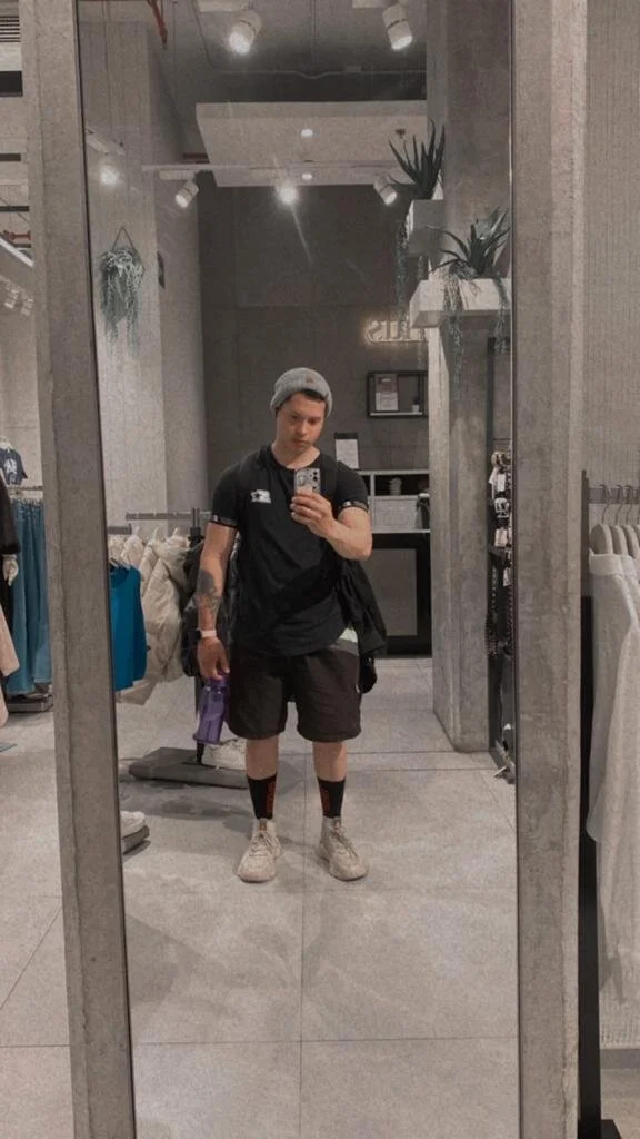 XXX Porn Photo of Nude Aaronsmith2 1