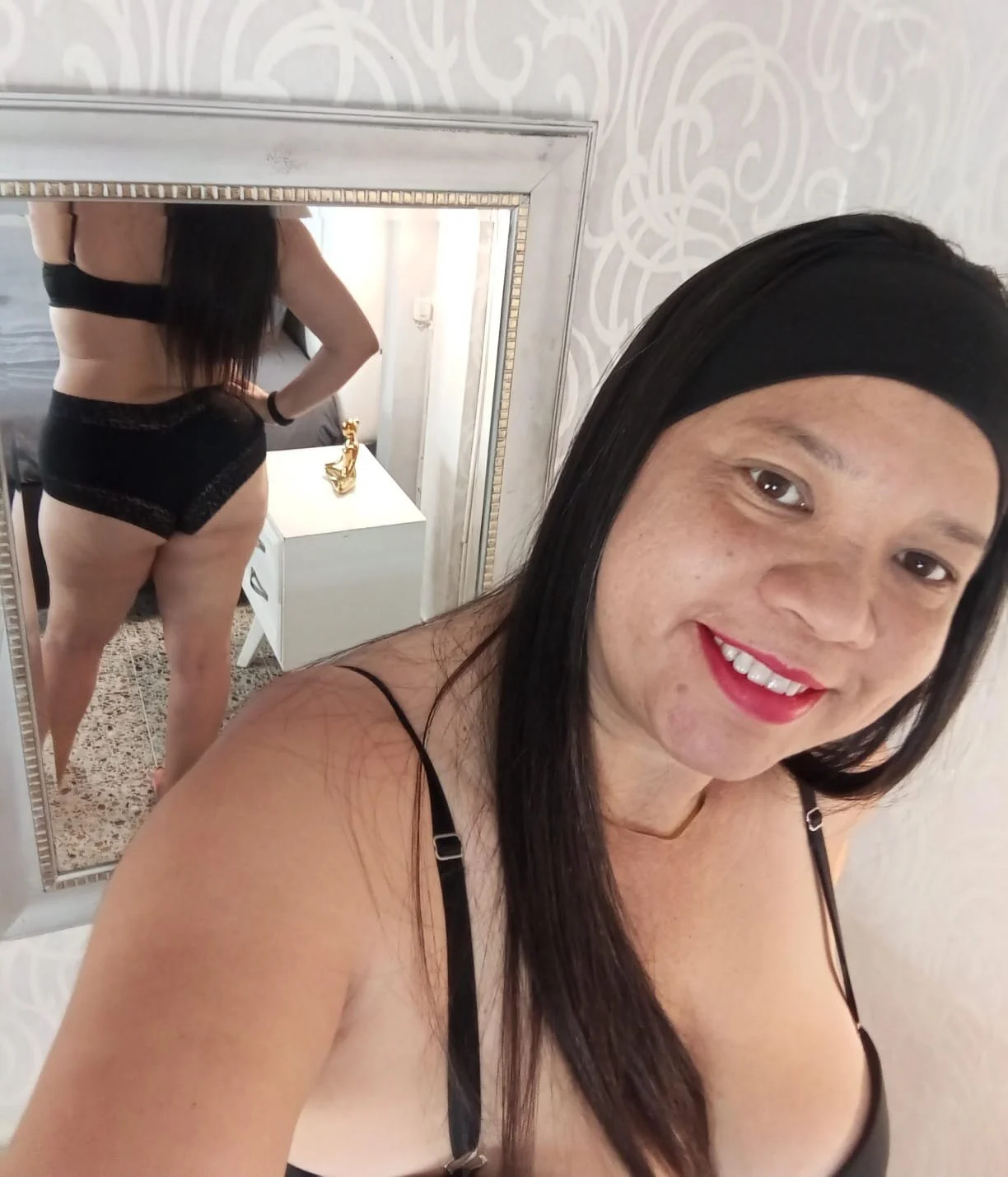 XXX Porn Photo of Nude Mia_milfy 8