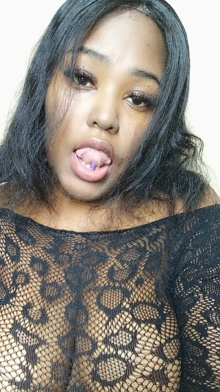 XXX Porn Photo of Nude SexyEbonyy_ 25