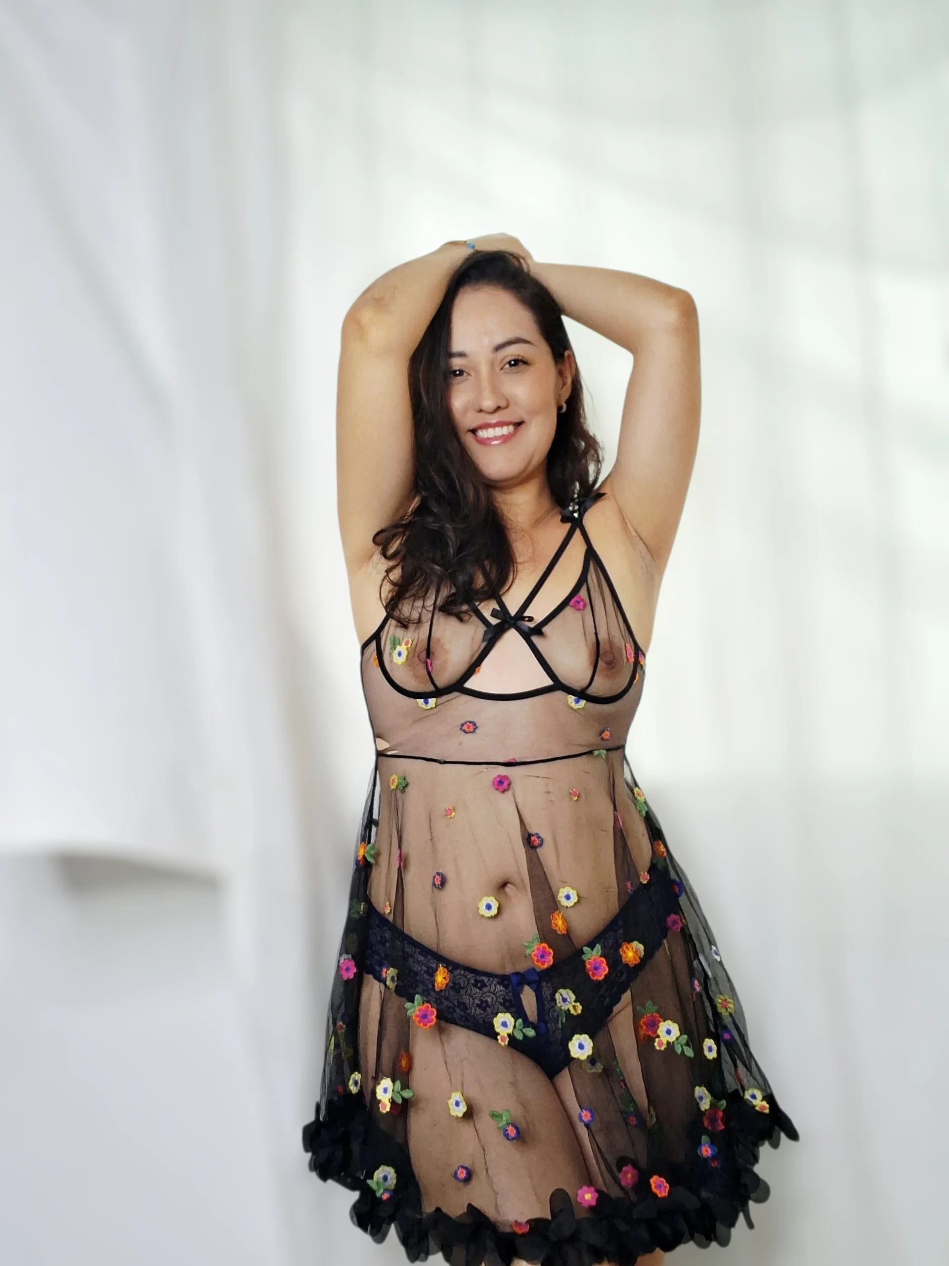 XXX Porn Photo of Nude HairyAmara 4