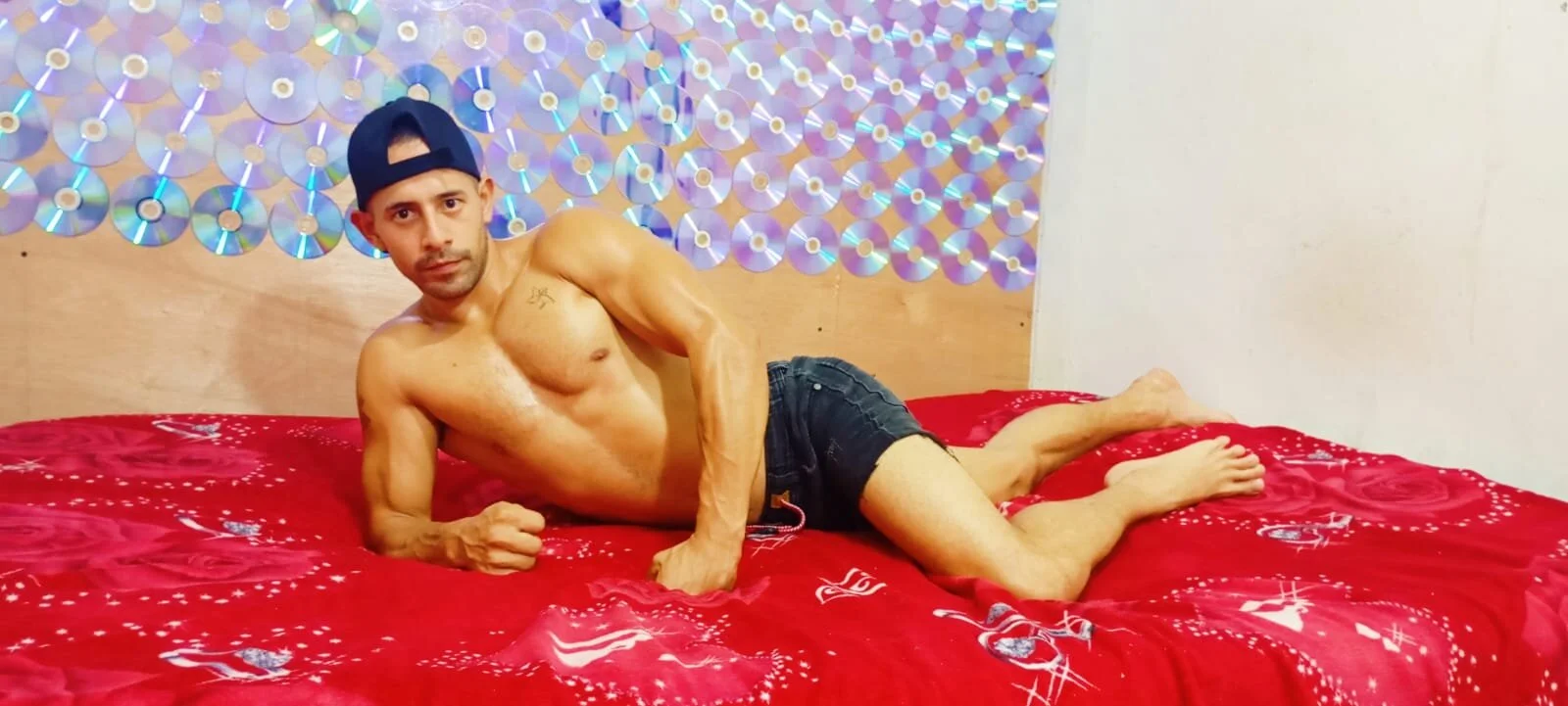 XXX Porn Photo of Nude alessandro27yleonora 20