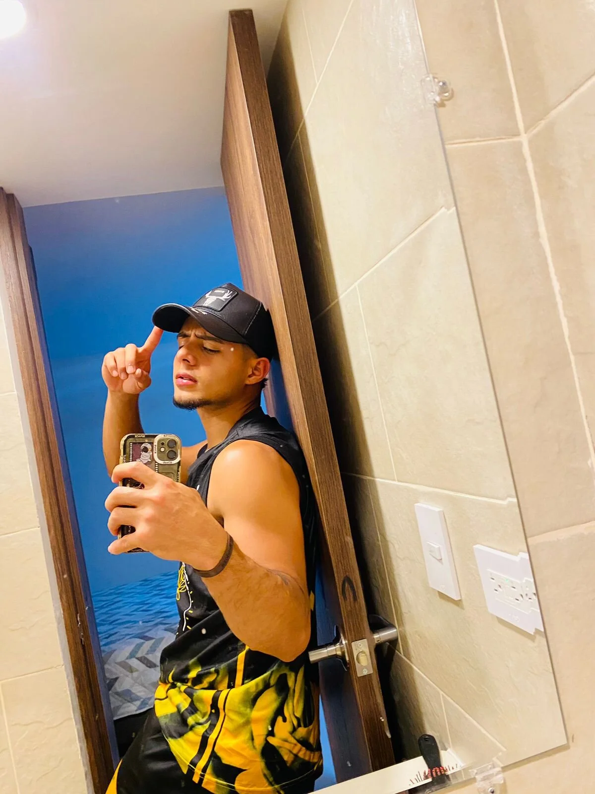 XXX Porn Photo of Nude Nathan_Mendoza 17