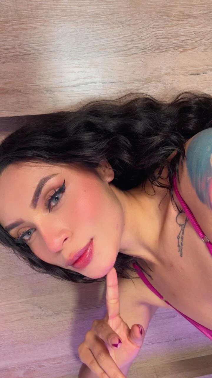 XXX Porn Photo of Nude lara_bombshell_ 17