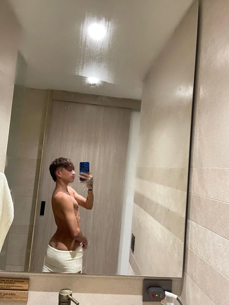 XXX Porn Photo of Nude _CamiloBass 5