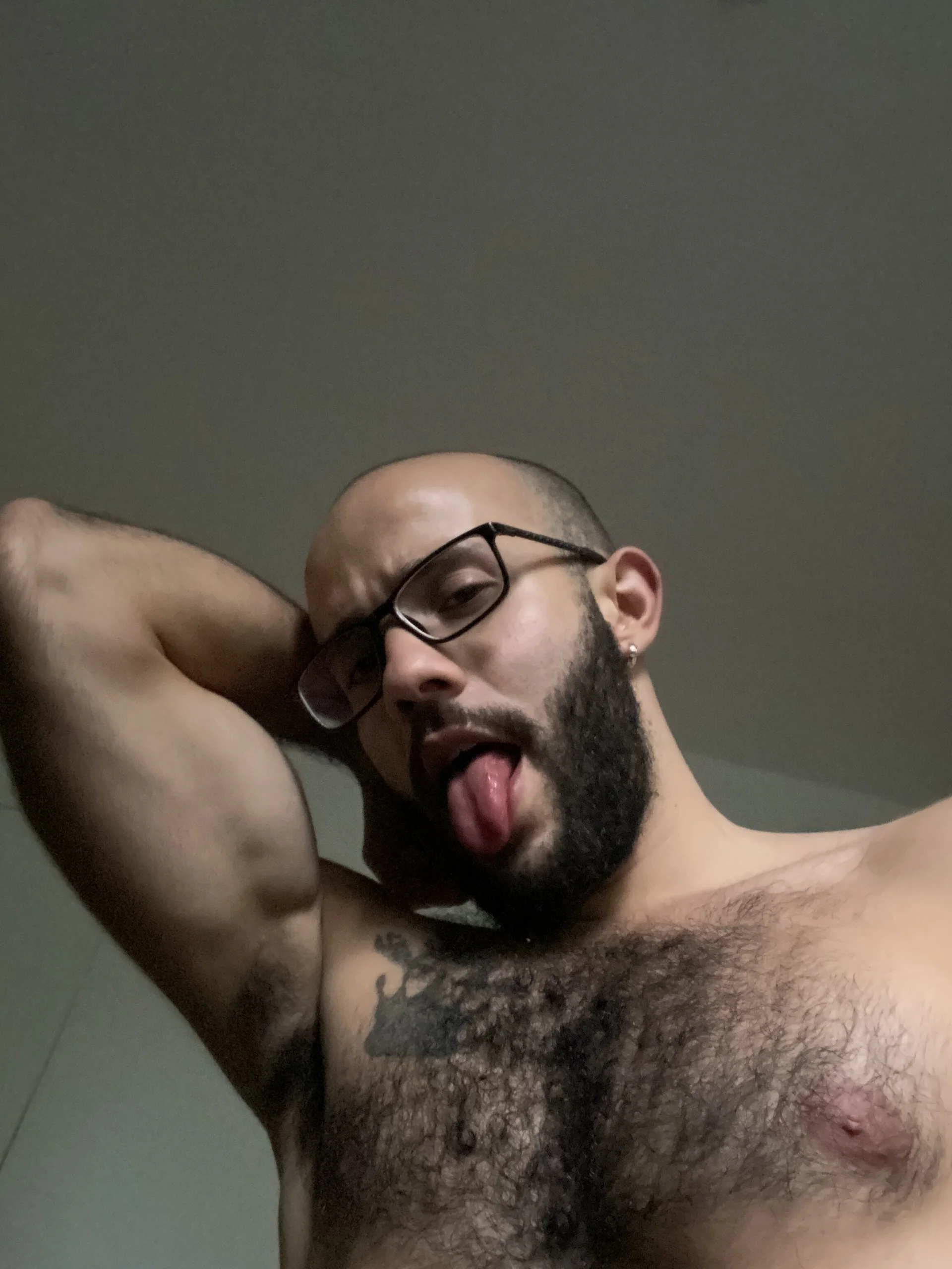 XXX Porn Photo of Nude LarryGarzon 16