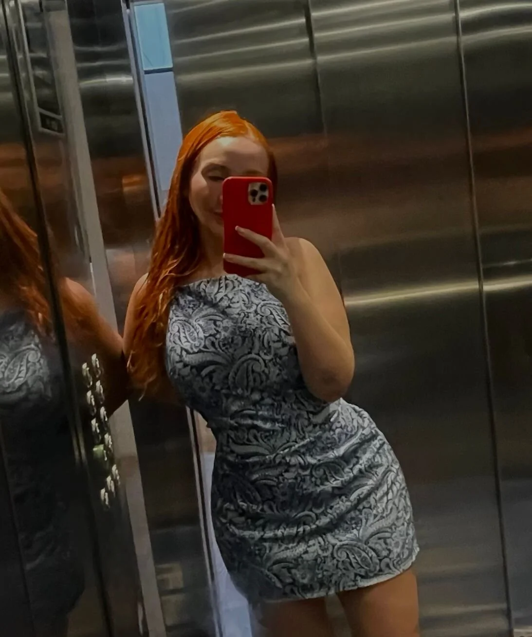 XXX Porn Photo of Nude MarlaRed 44