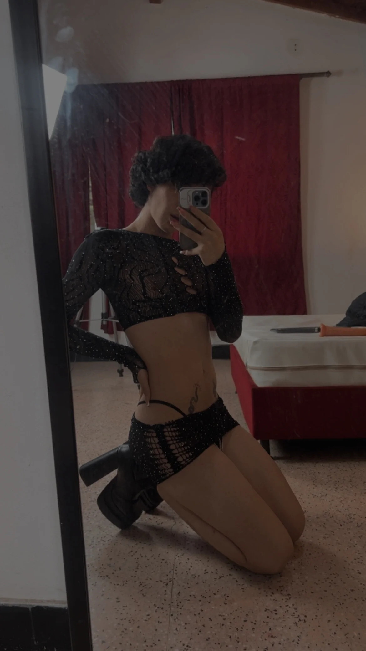 XXX Porn Photo of Nude Emmyy_fantasyy 3