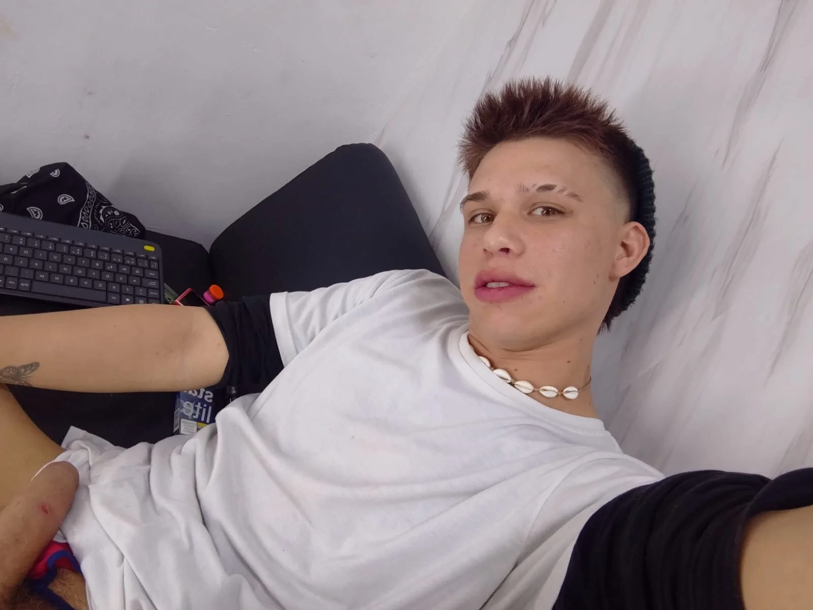 XXX Porn Photo of Nude Liam_York_ 6