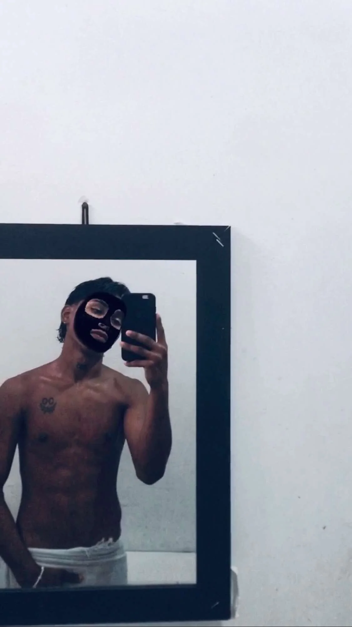 XXX Porn Photo of Nude angelchorinos 3