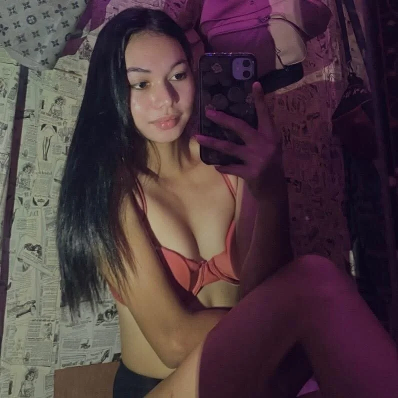 XXX Porn Photo of Nude NaughtyStephanieXX 1
