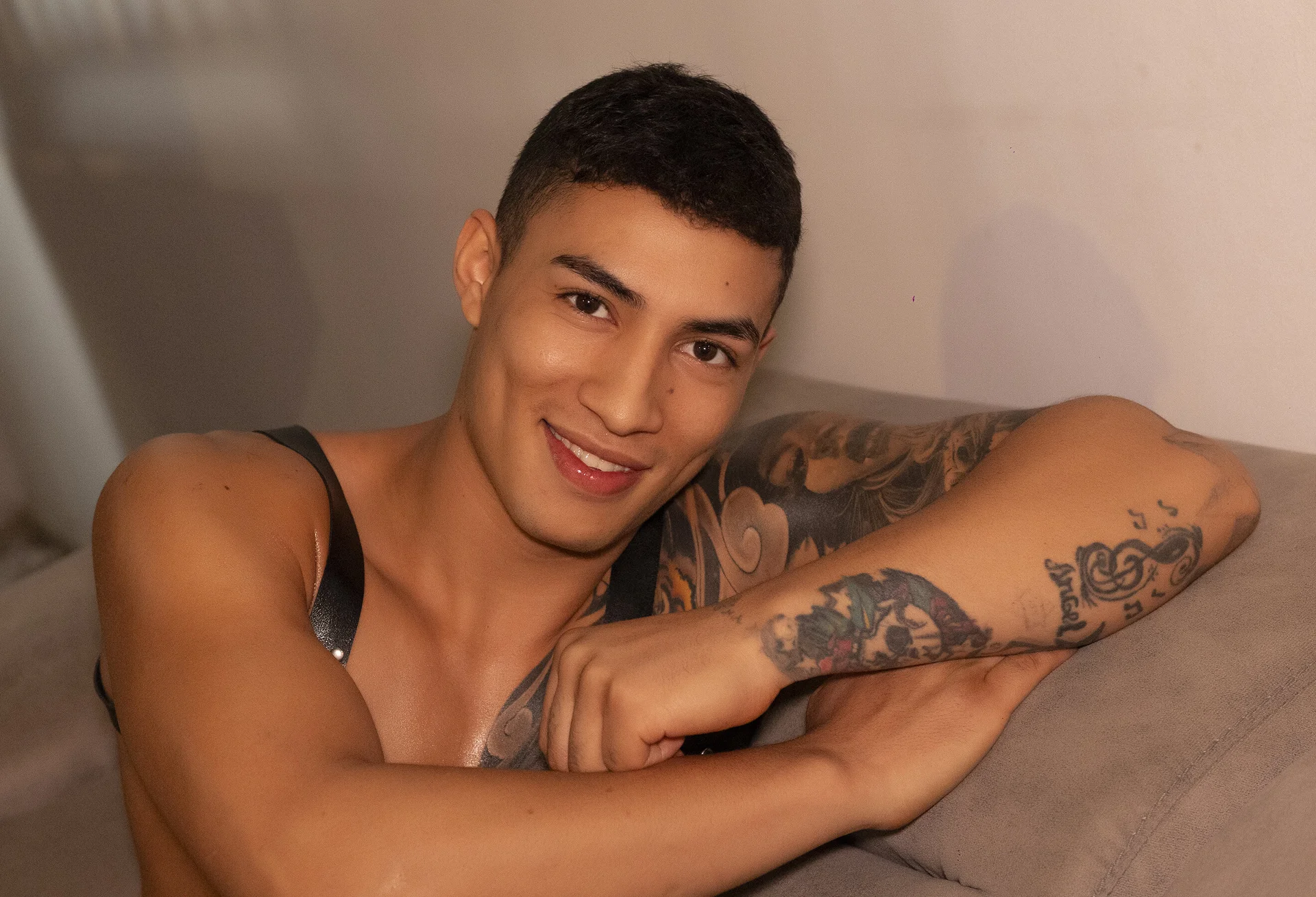 XXX Porn Photo of Nude juank_adamx 4