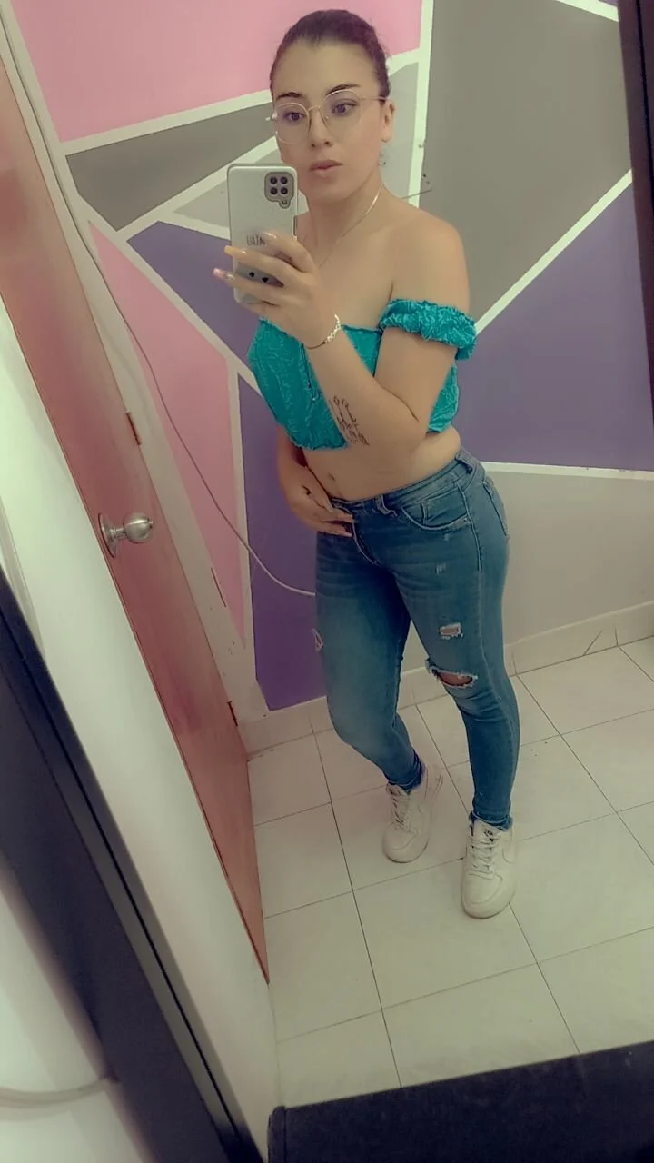 XXX Porn Photo of Nude allison_mc 1