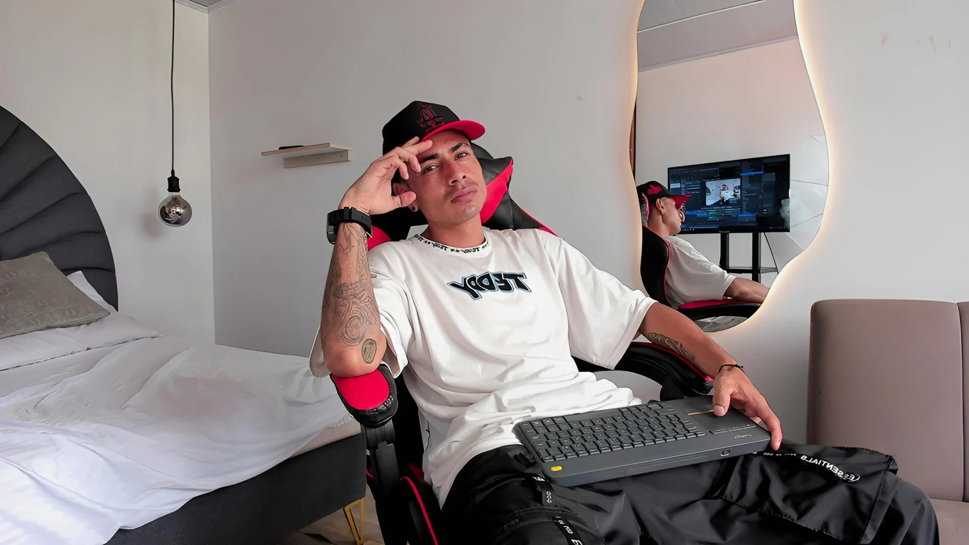 XXX Porn Photo of Nude MatthewCullen 9