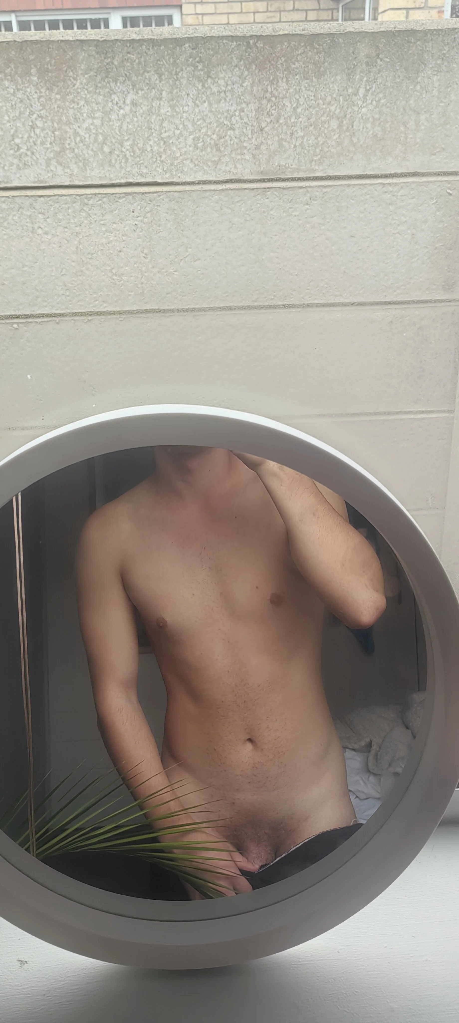 XXX Porn Photo of Nude Lucasboy101 2