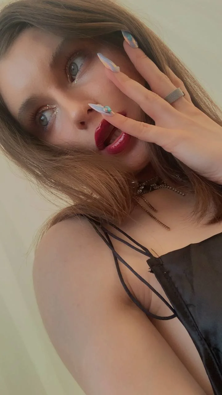 XXX Porn Photo of Nude Raybe-Vins 2
