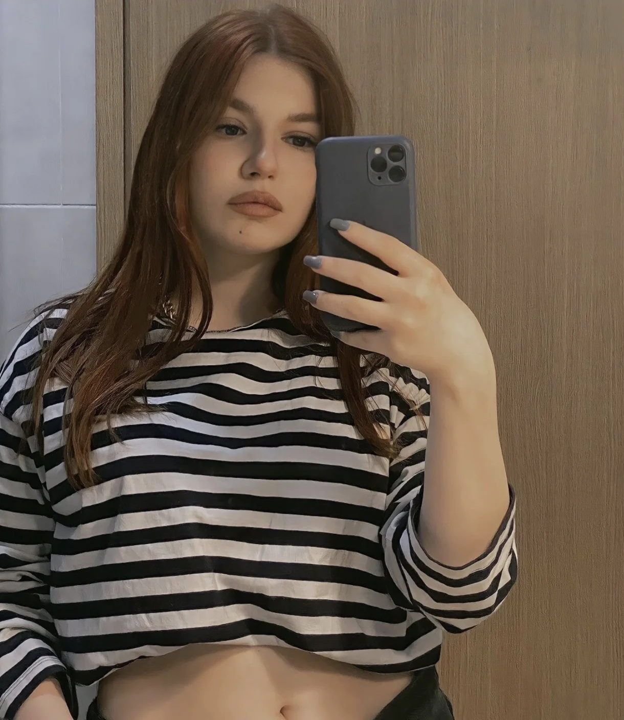 XXX Porn Photo of Nude RedShinee 4