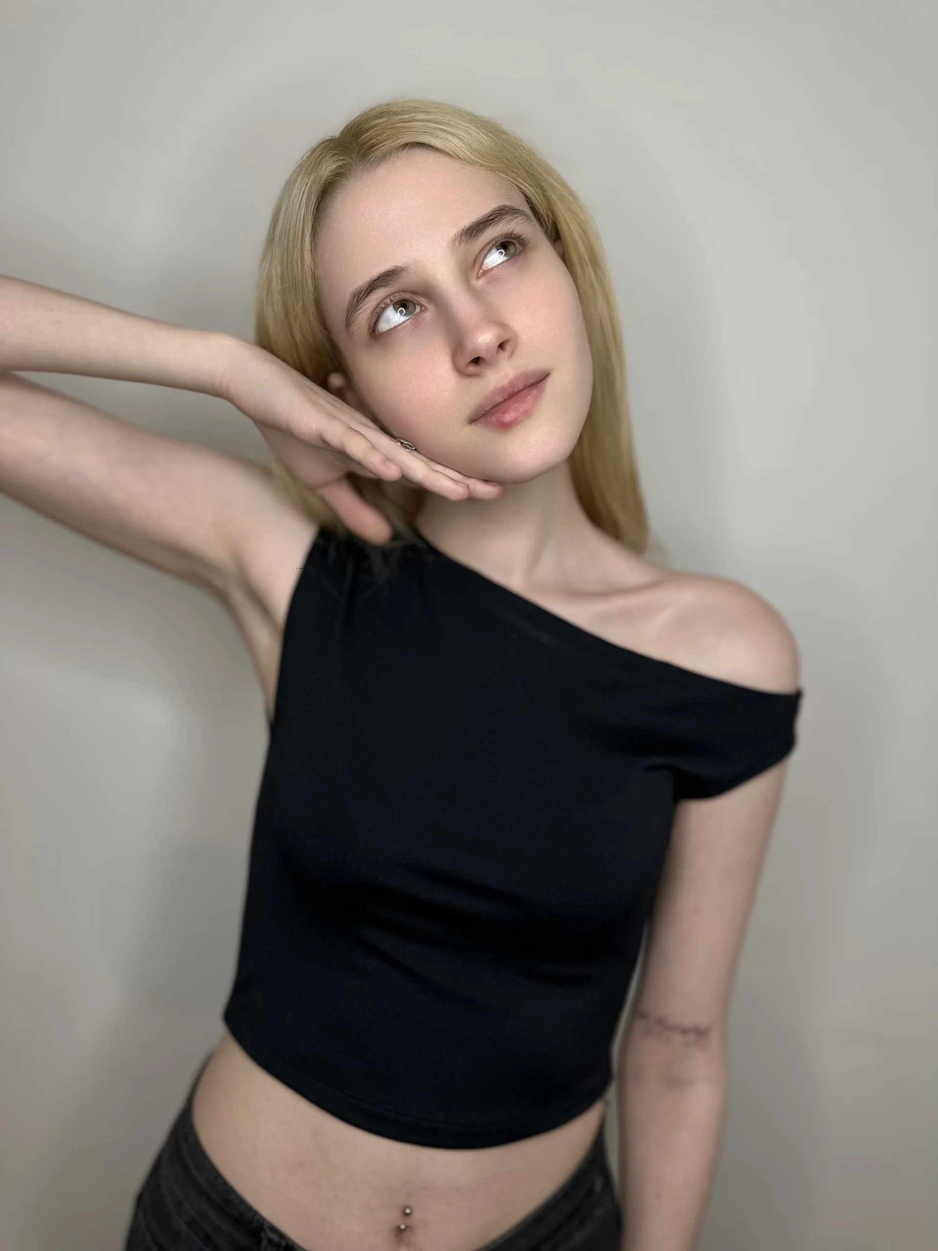 XXX Porn Photo of Nude AlphaStable 2