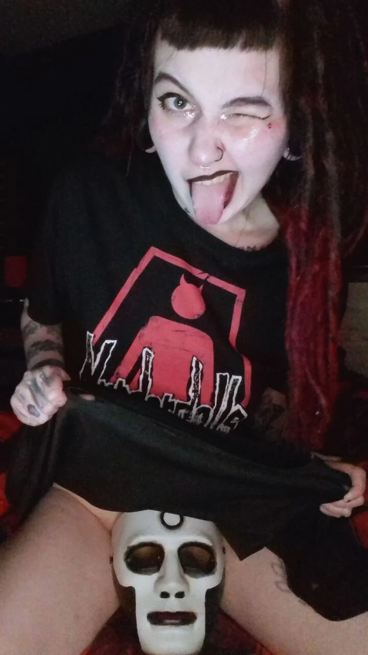 XXX Porn Photo of Nude MoorderxDoll 14