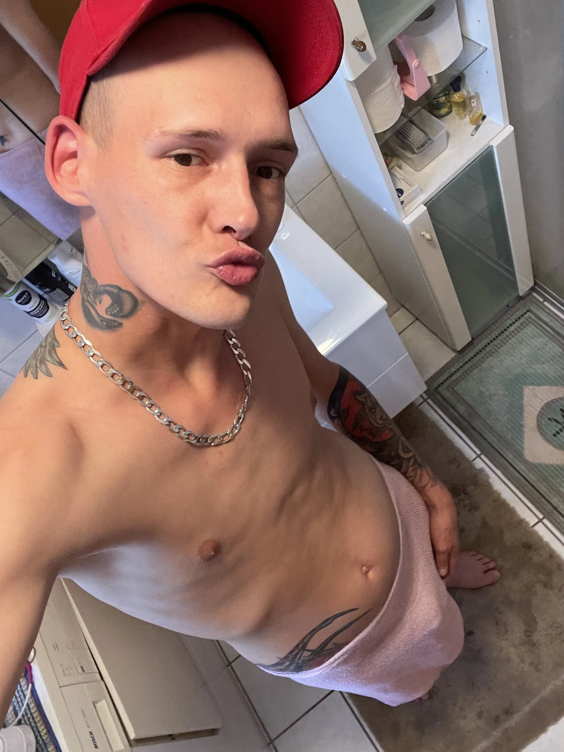 XXX Porn Photo of Nude Donaldduck0069 6