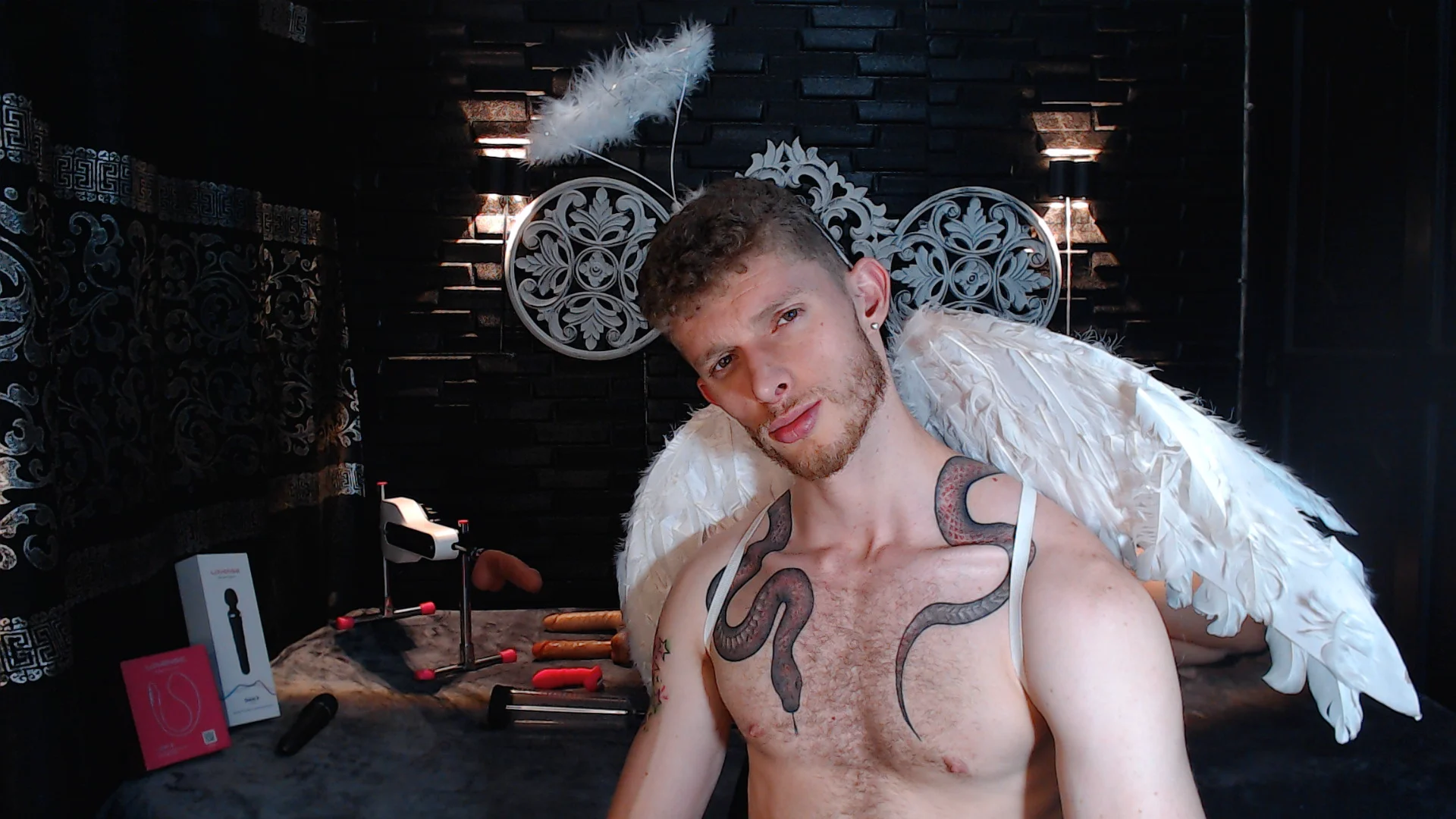 XXX Porn Photo of Nude andrewxbi 25