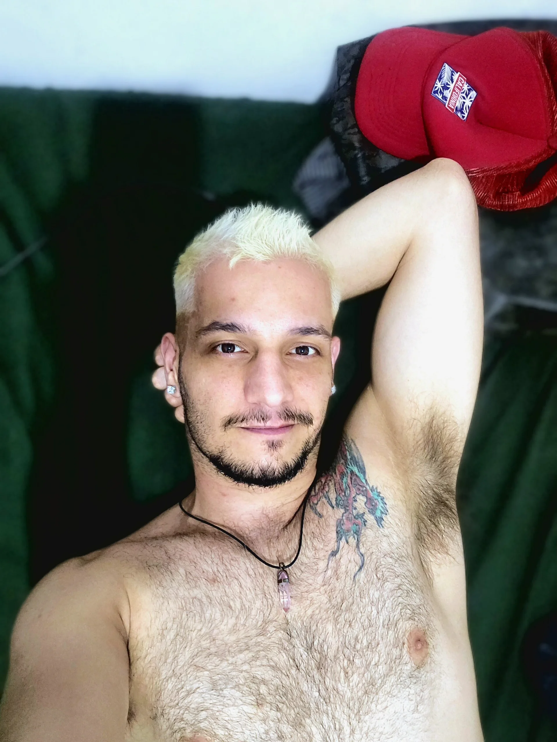 XXX Porn Photo of Nude Dolfinhorb 2