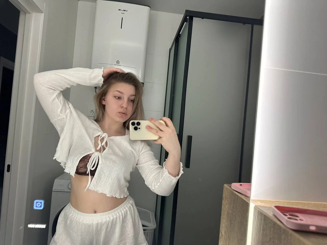 XXX Porn Photo of Nude NikiaPhilmore 1