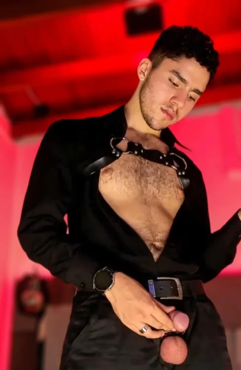 XXX Porn Photo of Nude LiamNovak 95