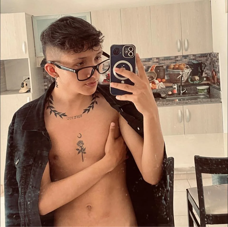 XXX Porn Photo of Nude stripboys03 3