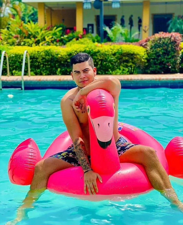 XXX Porn Photo of Nude Thomas_chubbyxhot 5