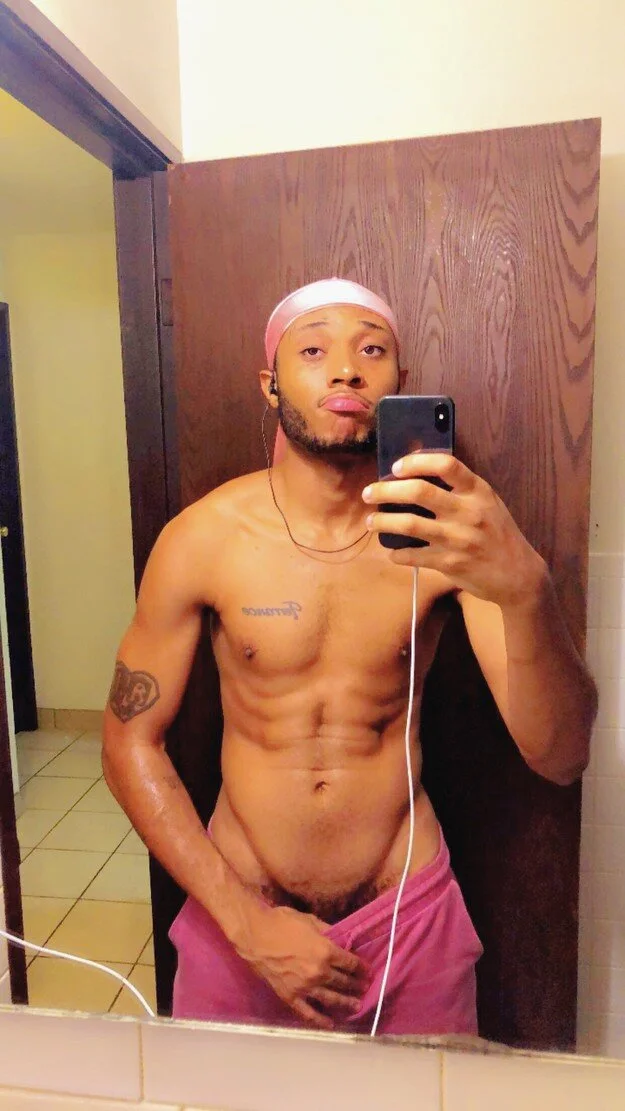 XXX Porn Photo of Nude zvehvi 10