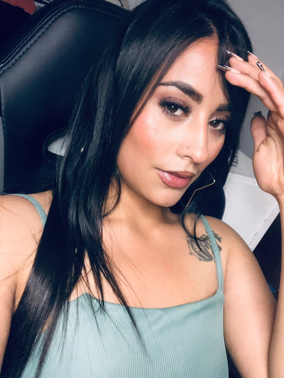 XXX Porn Photo of Nude emy_fg 3
