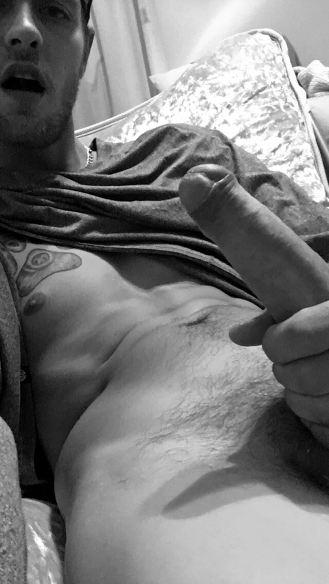 XXX Porn Photo of Nude high3ndlowlife 1