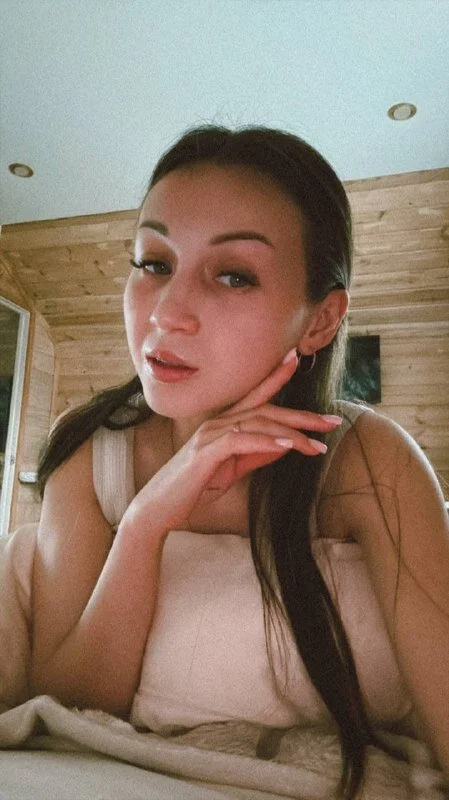 XXX Porn Photo of Nude LinnHigh 24